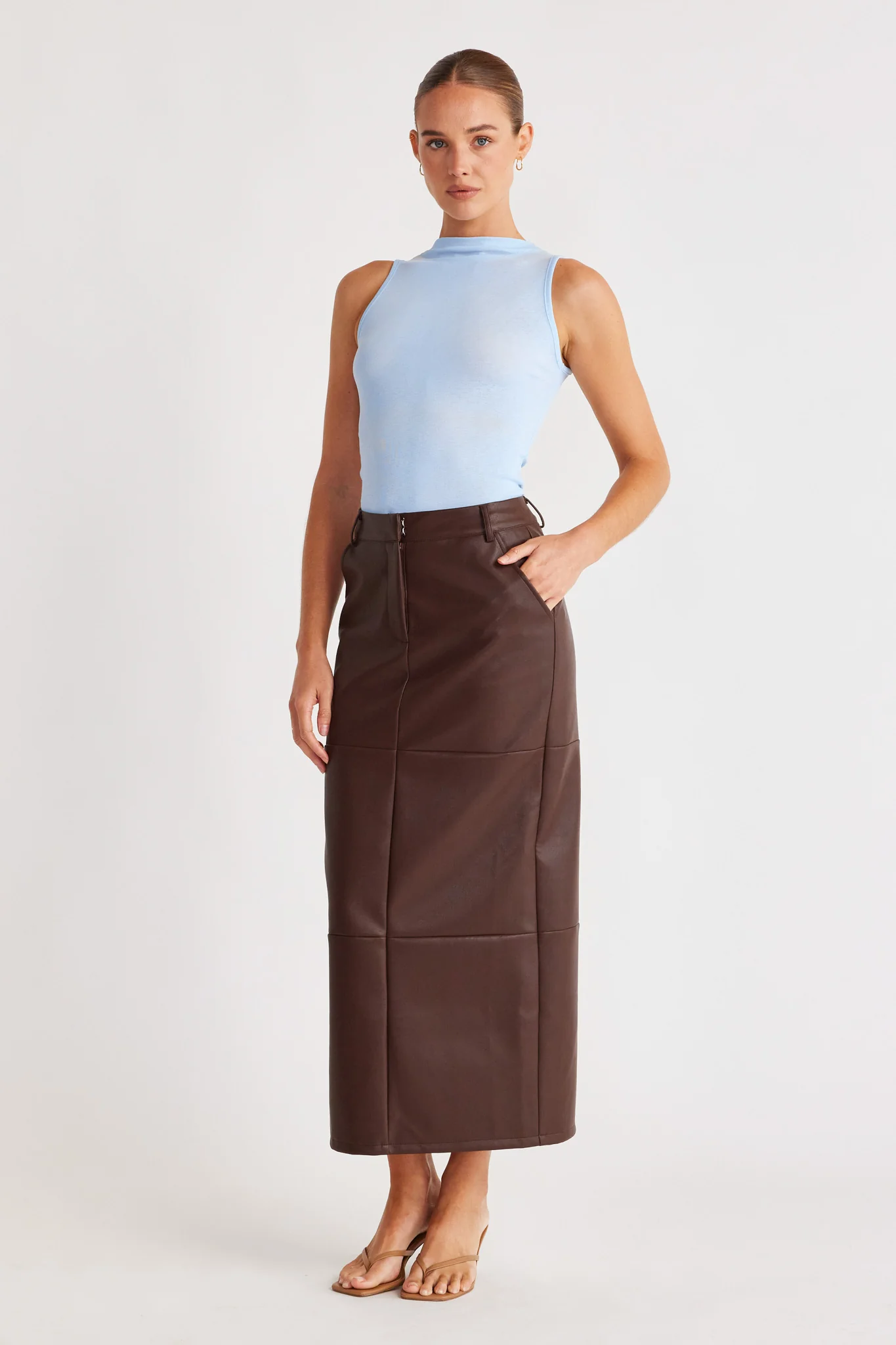 KATYA SLEEVELESS TOP - Image 3