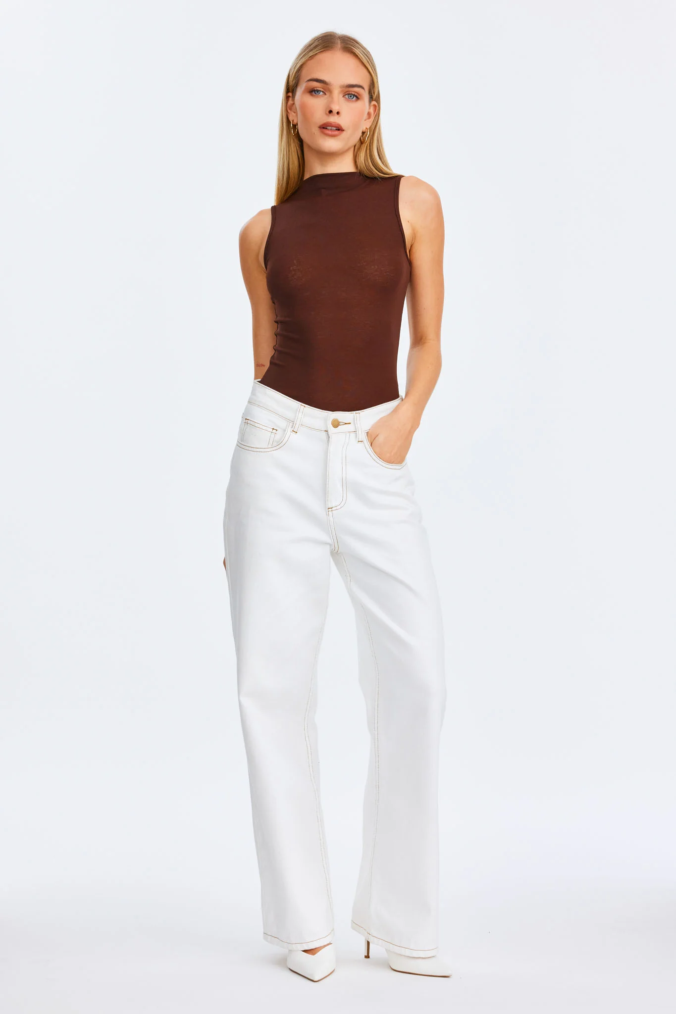 RUNE JEANS - Image 3